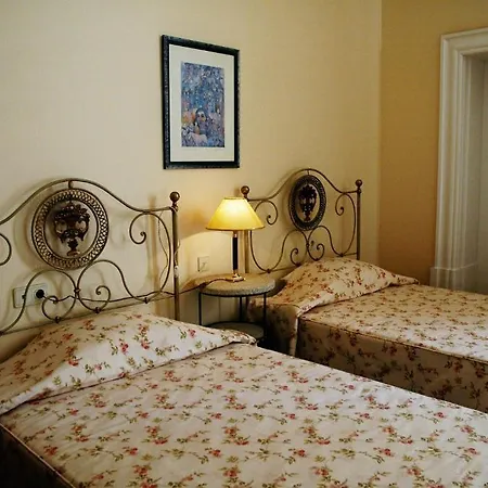 Pensionat Casa Do Pinheiro - Turismo De Habitacao