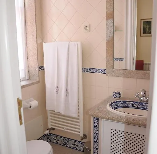 Gasthof Casa Do Pinheiro - Turismo De Habitacao *