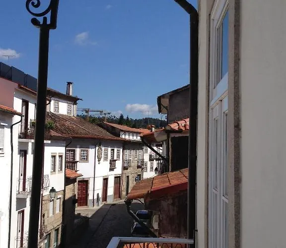 Casa Do Pinheiro - Turismo De Habitacao